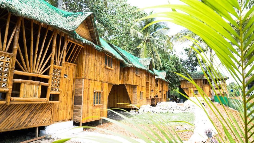 Nirvana Resort & Dive Centre - 莫阿尔博阿 外观 照片