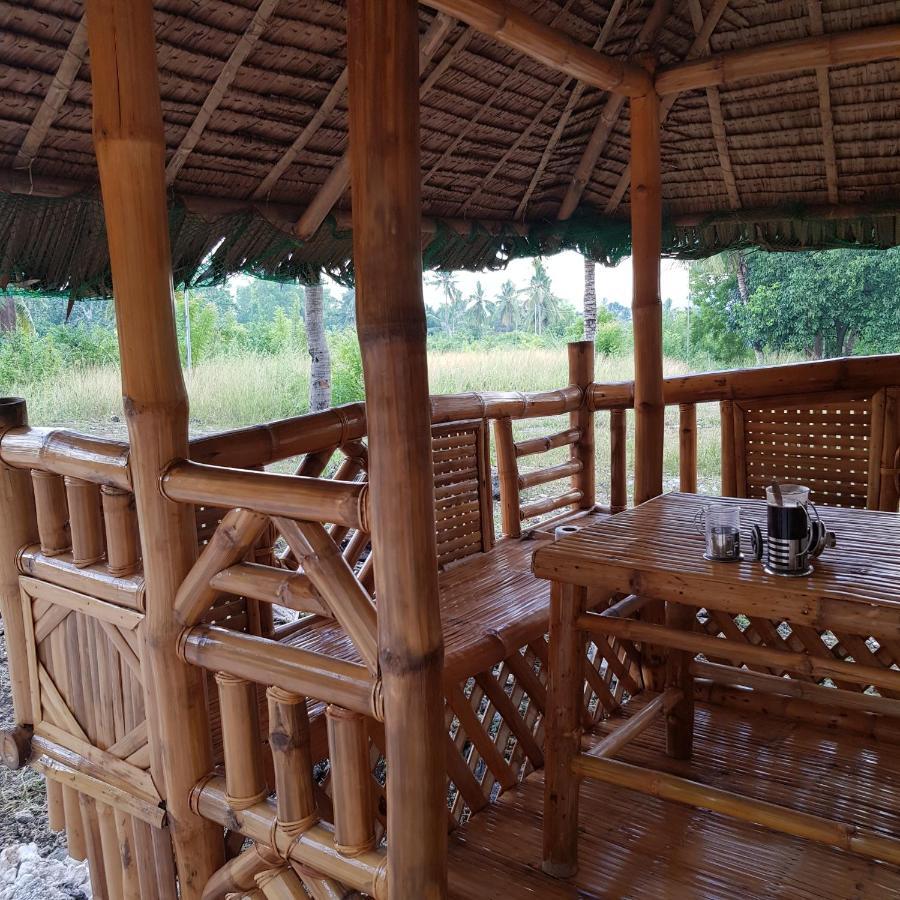 Nirvana Resort & Dive Centre - 莫阿尔博阿 外观 照片